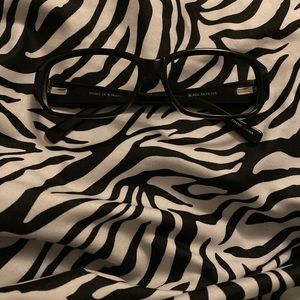 Black frame Drake glasses